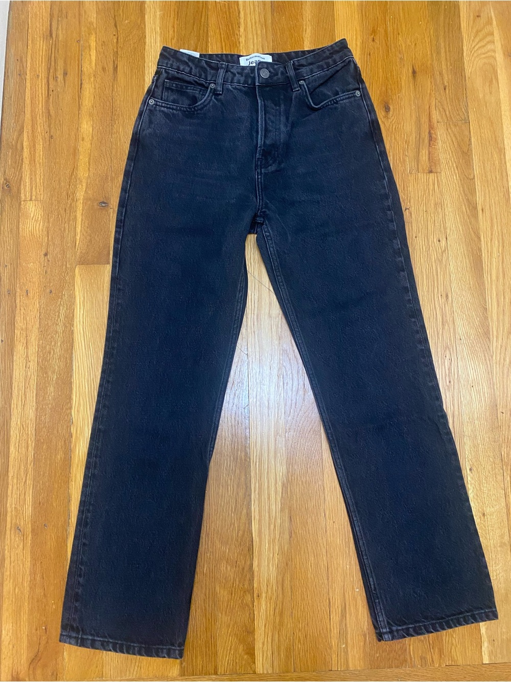 Reformation Straight Leg Jeans in Black Waist 26 Like New